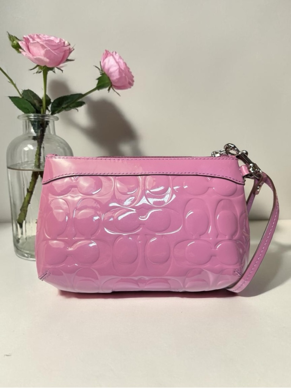 Coach Pink Patent Embossed Wristlet Signature C Zip Pouch NWT - Giftable 💕 - Picture 6 of 13